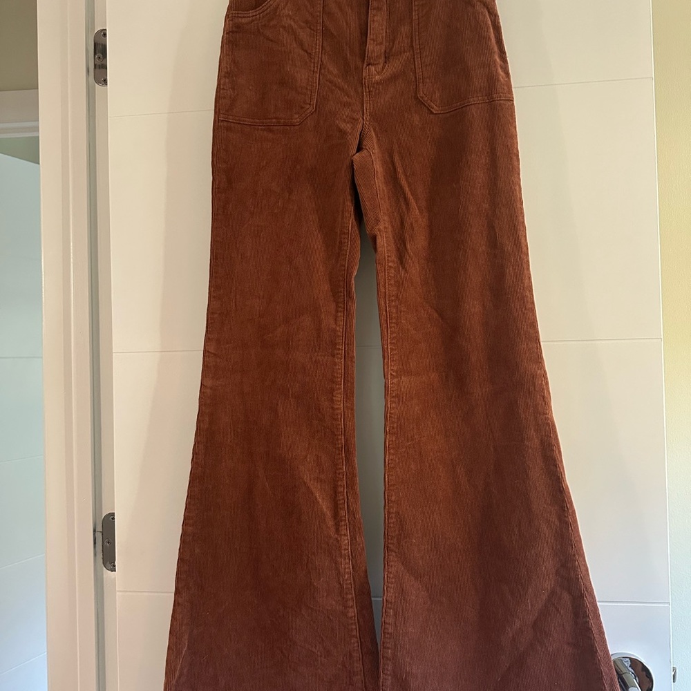 ROLLA'S Rust Corduroy Pants